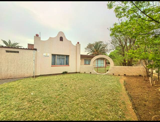 4 BEDROOM HOUSE TO LET IN SASOLBURG EXT 5